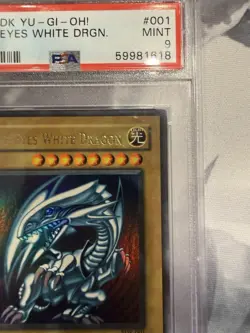YuGiOh! Blue-Eyes White Dragon SDK-001 WAVY PSA 9 - Image 4