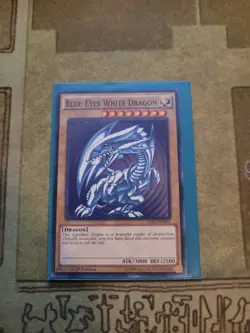 YUGIOH BLUE-EYES WHITE DRAGON LDK2-ENK01 COMMON 1ST ED NM 1996 VER. 2 - Image 1