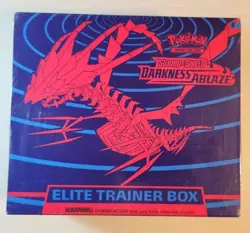Pokemon Elite Trainer Box Darkness Ablaze Sword and Shield - Image 1