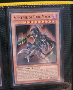 Sorcerer of Dark Magic- DPYG-EN010 - NM/M - Unlimited - Image 2
