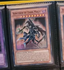 Sorcerer of Dark Magic- DPYG-EN010 - NM/M - Unlimited - Image 3