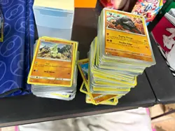 1000+ Pokemon Card Bulk Lot - 3 GUARANTEED V/EX - No Energy - NM/LP - Holos - Image 2