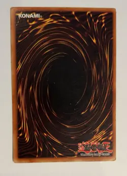 Blue-Eyes White Dragon SDK-001 Ultra Rare Holo Unlimited Yu-Gi-Oh Vintage LP - Image 2