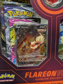 Pokemon TCG Flareon VMAX Premium Collection Factory Sealed - Image 2