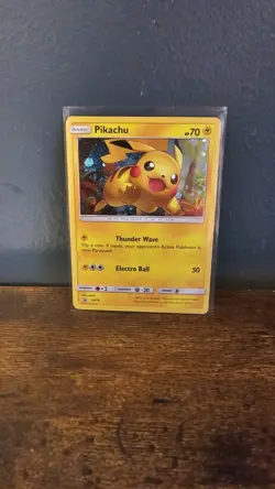 Pokemon Pikachu SM76 Promo Creature SM Set Holo 70 HP Basic Card - Image 1