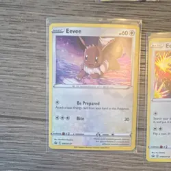 Pokemon TCG 2021 Lot Eevee SWSH095 SWSH118 SWSH127 Holo Promo Basic Cards - Image 2