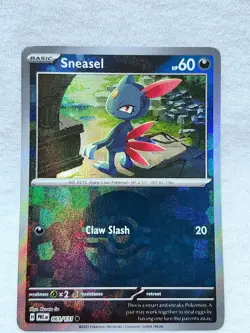 Sneasel 061/131 Poke Ball Reverse Holo Prismatic Evolutions Pokemon TCG - Image 3