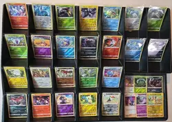 🔥Pokemon Card Lot 30 Reverse Holo/Holo Cards Misc Sleeved Venusaur No Doubles📈 - Image 1