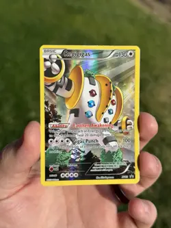 Pokemon TCG Regigigas XY82 Black Star Promos Holo - Image 1