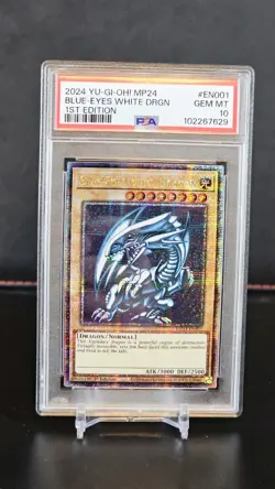 2024 YU-GI-OH! MP24-25TH ANV TIN: DUELING MIRRORS BLUE-EYES WHITE DRAGON PSA 10 - Image 5