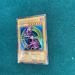 Yugioh Dark Magician Sdy Nm-vlp Slight Holo Bleed - Image 3