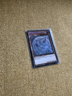 Yu-Gi-Oh! Dark Magician Girl Ghost Rare Card GFP2-EN177 1st Edition - Image 2