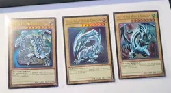 Yu-Gi-Oh! TCG 3-Card Lot Blue-Eyes White Dragon Holo Konami Kaiba collection - Image 1