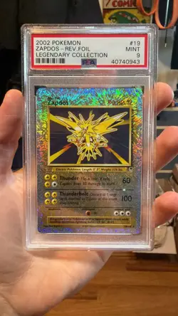 2002 POKEMON LEGENDARY COLLECTION #19 ZAPDOS-REVERSE FOIL PSA 9 - Image 1