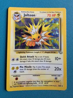 Jolteon 4/64 Holo Rare Jungle Unlimited WOTC Vintage English Pokemon TCG LP-MP - Image 1