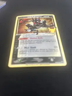 Pokemon TCG Greninja Gold Star SWSH144 - Celebrations Black Star Promo - Image 5