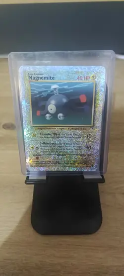 Magnemite Reverse Holo - 80/110 Legendary Collection Pokemon Card - 2002 - Image 1