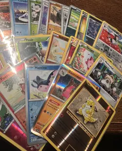 Pokemon TCG Card Lot HOLO GUARANTEED + 30 Cards Chance To Get Vintage Rare - Image 4