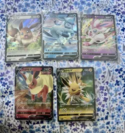 Pokemon Gem 2 Eevee V Glaceon V Sylveon V Flareon V Jolteon V Lot Chinese 5 Lot - Image 1