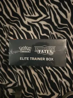 Pokemon TCG: Hidden Fates Elite Trainer Box - Image 3
