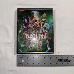 Vintage Yu-Gi-Oh 1996 Kazuki Takahashi Trading Card Game Duelist Portfolio Book - Image 2