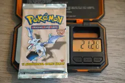 21.28g Pokemon 1st Edition Fossil Booster Pack Factory Sealed Aerodcactyl WOTC - Image 1