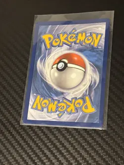 Pokemon TCG Vaporeon VMAX Evolving Skies Holo Ultra Rare Card 030/203 NM - Image 2