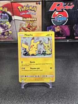 Pokemon Pikachu TCG Sun Moon Black Star Promo Holo Card SM162 - Image 1