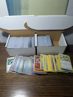Pokemon Sword&Shield and Scarlet&Violet Bulk Lot 800+ Cards (Has Some Evo Skies) - Image 1