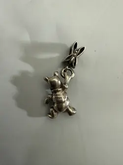 Chamilia Disney Hanging Pooh & Butterfly Winnie the Pooh 925 Sterling Charm - Image 2
