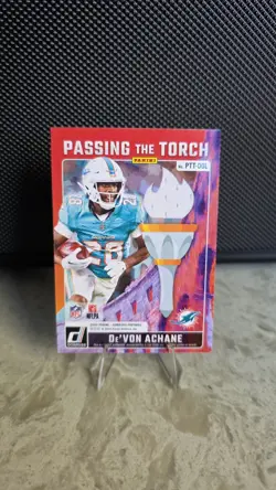 Ricky Williams / De'Von Achane 2024 Donruss #PTT-DOL Passing the Torch /199 - Image 2