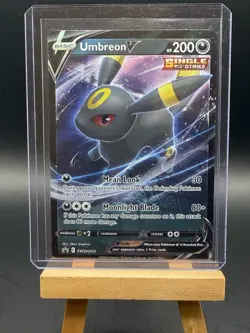 Umbreon V SWSH203 SWSH: Sword & Shield Promo Cards Holo - Image 1