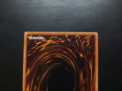 Yugioh - Cyber Twin Dragon CRV-EN035 Super Rare 1st Edition - Image 4