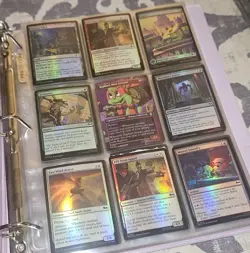 (MINT) 500 Card Lot Holos/Showcase/Borderless TMNT Magic: The Gathering/DECK BOX - Image 1