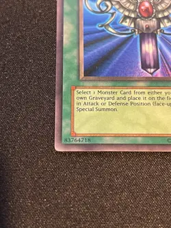 Yu-Gi-Oh! Monster Reborn LOB-118 Blue Eyes Ultra Rare Unlimited - Image 2