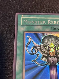 Yu-Gi-Oh! Monster Reborn LOB-118 Blue Eyes Ultra Rare Unlimited - Image 5