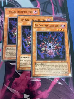 YUGIOH - THE DARK HEX SEALED FUSION X3 - UNLIMITED - NM - FET - COMMON - Image 1