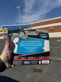 Black Bolt Blister Pack Pokemon TCG Scarlet & Violet 3 Pack - Image 2