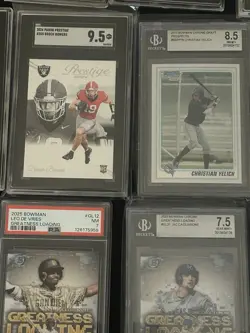 14 Low Graded Sports Card Lot - Image 5