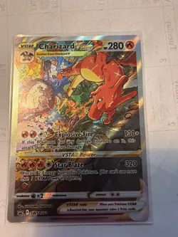 Pokemon TCG Charizard Vstar Sword & Shield Swsh262 Holo Promo - Image 1