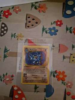 Pokemon First Edition Shadowless Machamp - Image 2