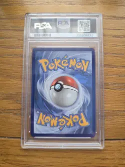 Pokemon TCG - Vivid Voltage - Rayquaza Amazing Rare 138/185 - PSA 9 - Image 2