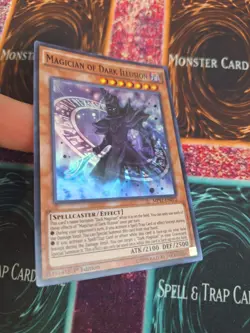 Yu-Gi-Oh! Magician of Dark Illusion MP17-EN072 Super Rare 1st Edition Near Mint - Image 2