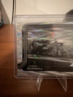 2025 Topps Chrome F1 George Russell Black White RayWave Refractor Formula 1 #79 - Image 2