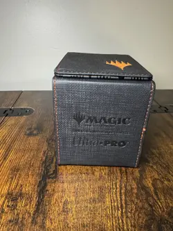 100 Card Magic Deck Box:The Gathering Mythic Edition Premium Alcove Tower Model - Image 3