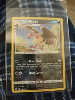 Mandibuzz 173/264 Fusion Strike Reverse Holo Uncommon Pokemon Card - Image 3