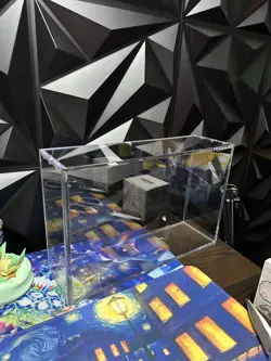 POKEMON CHARIZARD UPC ACRYLIC DISPLAY CASE MAGNETIC LID SWORD & SHIELD PREMIUM D - Image 3