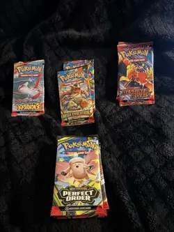 Pokemon TCG Booster Packs 12x Lot - Image 1