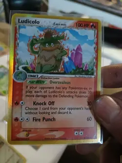 Pokemon Ludicolo 9/113 EX Delta Species Stage 2 Holo Trading Card English - Image 2
