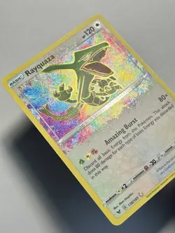 Rayquaza 138/185 (NM) Amazing Rare Sword & Shield: Vivid Voltage 2020 Pokemon - Image 5